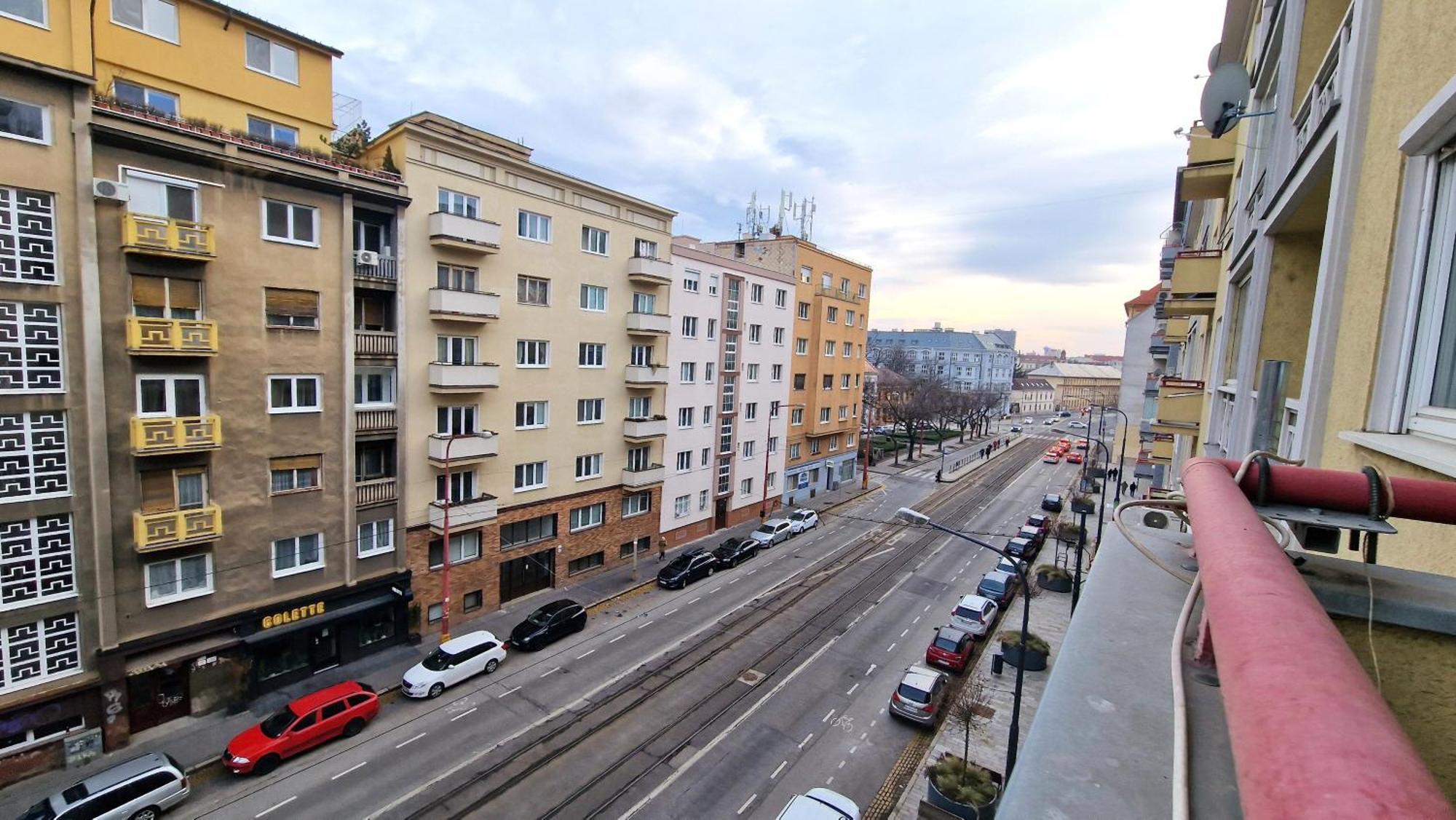 3 Room City Center Apartment By Bratislavatrip Exteriör bild